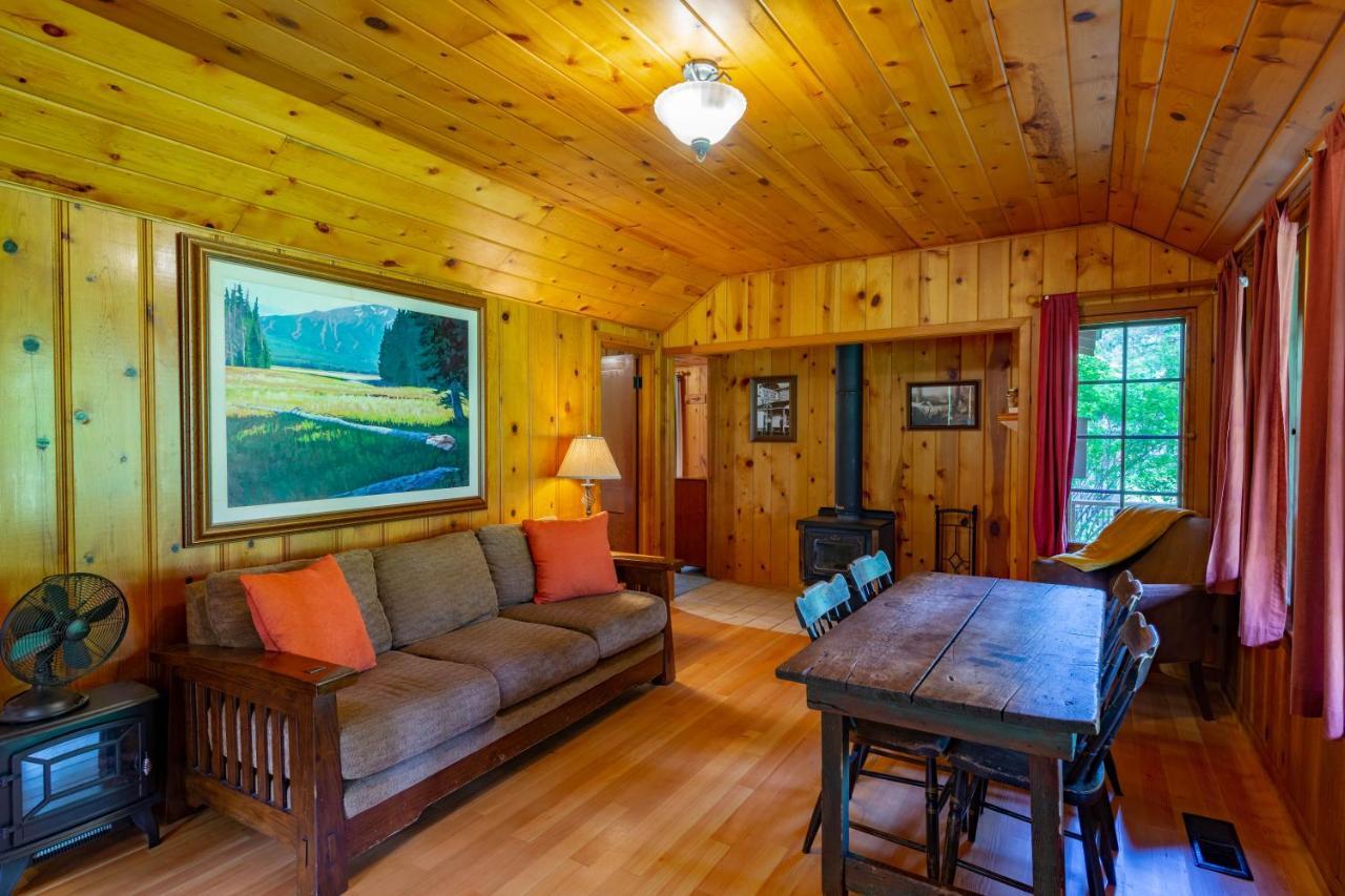 Lake Creek Lodge Camp Sherman Exterior foto