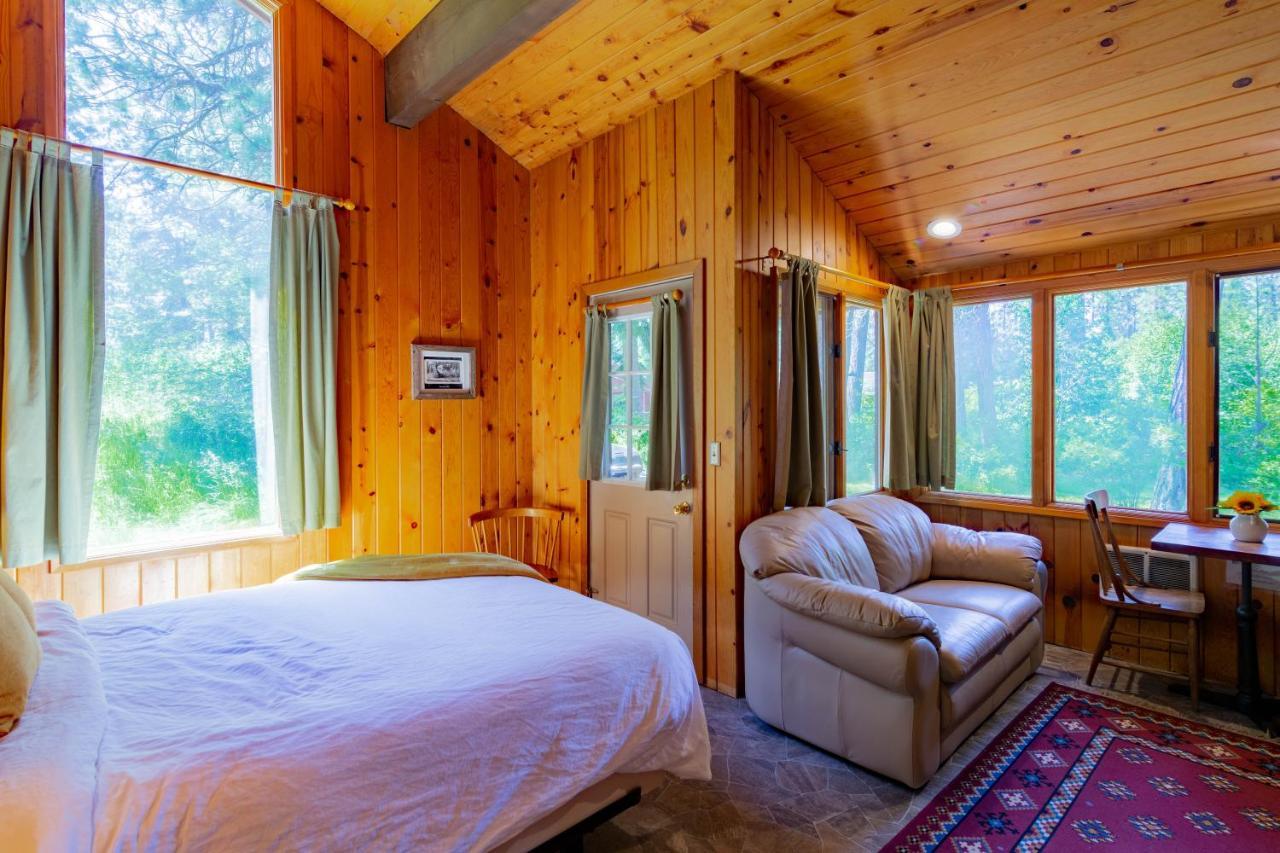 Lake Creek Lodge Camp Sherman Exterior foto