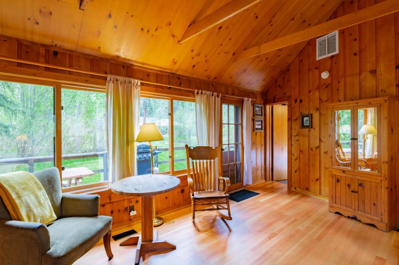 Lake Creek Lodge Camp Sherman Exterior foto