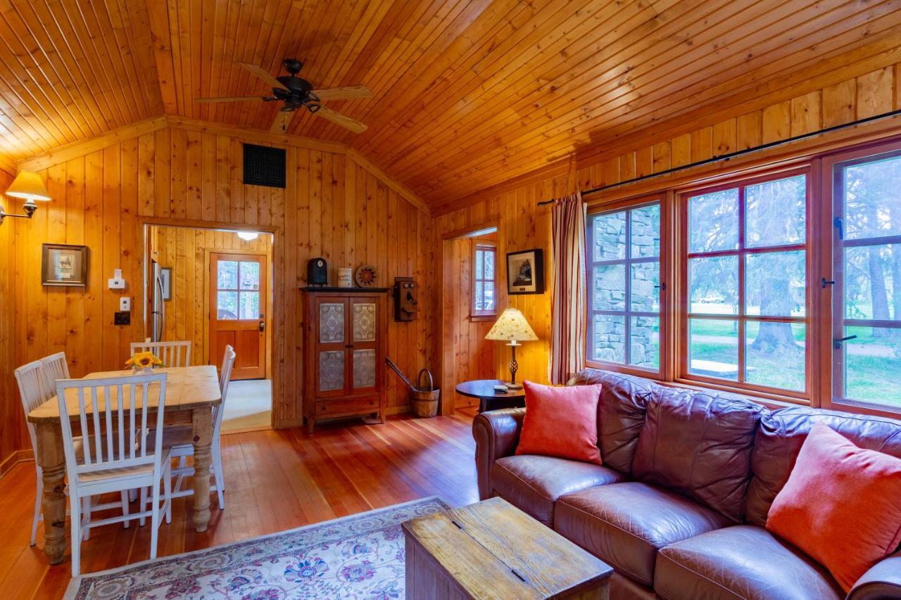 Lake Creek Lodge Camp Sherman Exterior foto